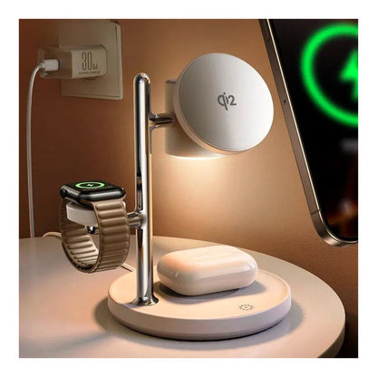 MagStation Lamp Qi2